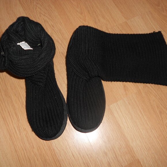 UGG Australia SN 5819 Black CLASSIC CARDY Women's Tall Knee High Winter Boot 10 - Picture 7 of 8